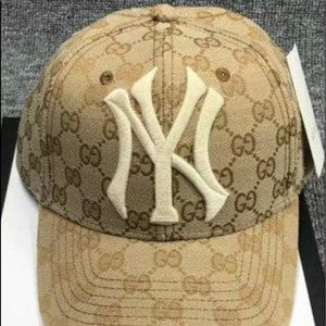 NWT Gucci cap